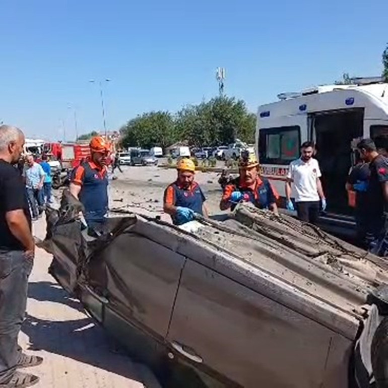 Feci kazada 2 kişi hayatını kaybetti, 2 kişi yaralandı