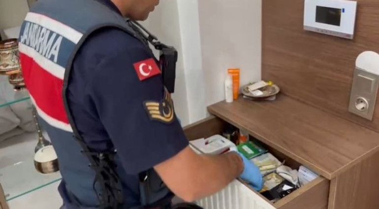 8 ilde 9 ayrı suç örgütüne operasyon: 76 gözaltı
