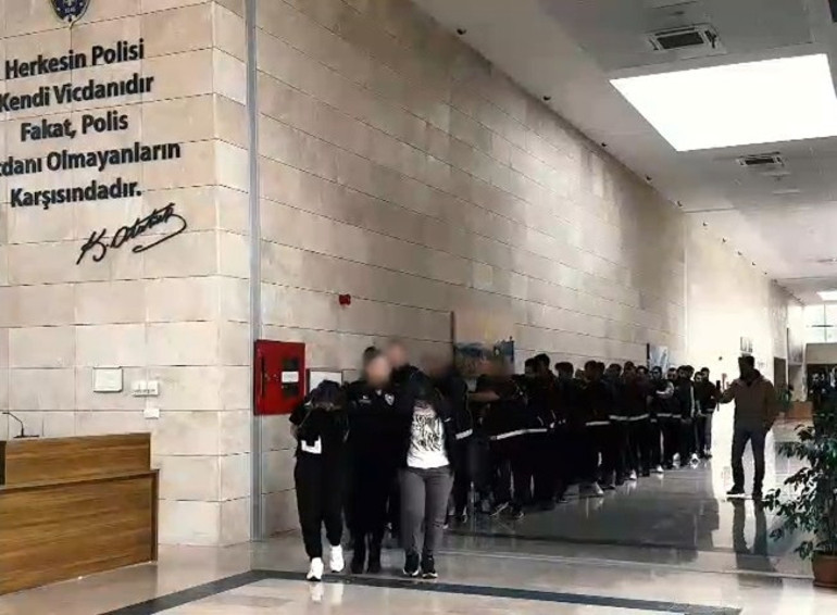 Bir şehir bu olayla çalkalandı: Aralarında doktor ve hastane personelleri de var Dev vurgun gün yüzüne çıktı