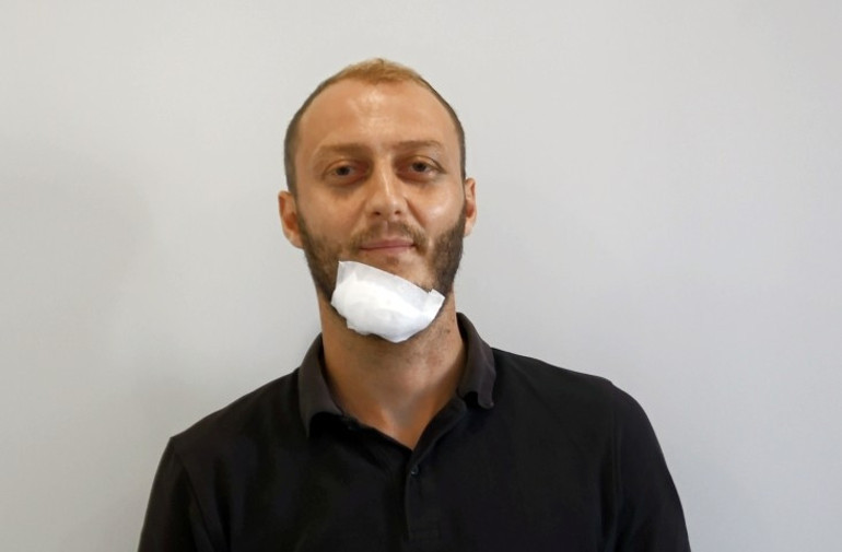 Genç adama akrabalarından sopalı dayak | Çenemi yardılar, kaburgam kırıldı |
