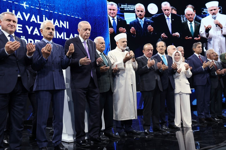 Şampiyonlar ligindeyiz Cumhurbaşkanı Erdoğan: İstanbul Havalimanı dünya lideri