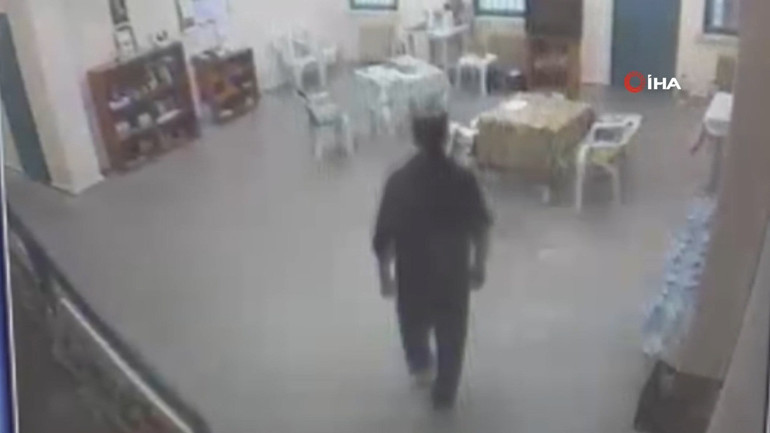 Kaşif Kozinoğlunun koğuştaki son anlarının görüntüsü ortaya çıktı Koğuşta karanlık 14 dakika
