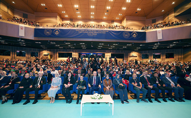 Cumhurbaşkanı Erdoğan: Bölgemiz istikrara kavuşacak Kardeşi kardeşe kırdırma planları boşa düştü