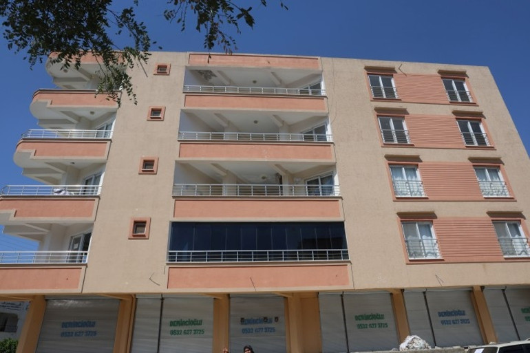 20 yıllık ev hayali suya düştü: Biber temizleyerek biriktirdiği parayla dolandırıldı