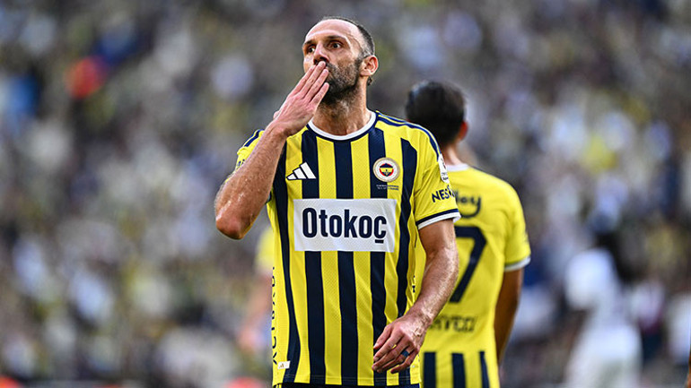Kadıköyde tarihi goller: Yine İsmail Kartal başardı