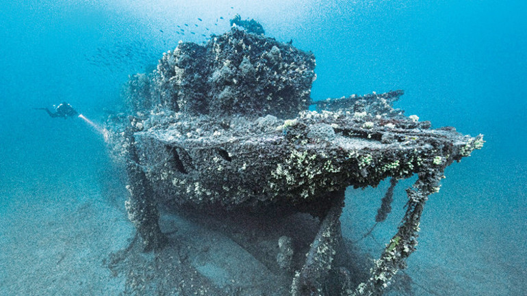 Deniz altında turizm zaferi