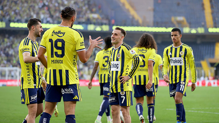 Fenerbahçenin tarihi 8-0lık Eyüpspor zaferini yazdı: İçine Dzeko kaçmış