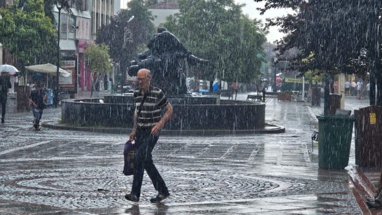 Meteoroloji son tahmini paylaştı: 11 ile kuvvetli yağış uyarısı