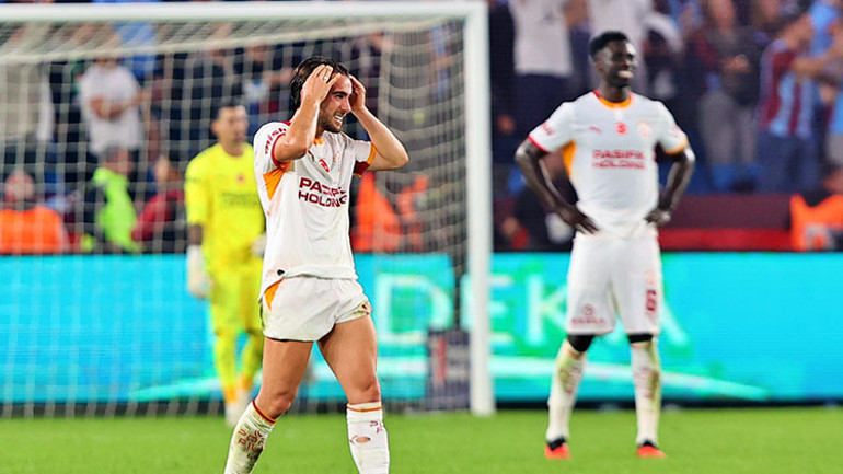 Sergen Yalçın’dan Galatasaray’a sert eleştiri: Amatör takım öyle gol yemez