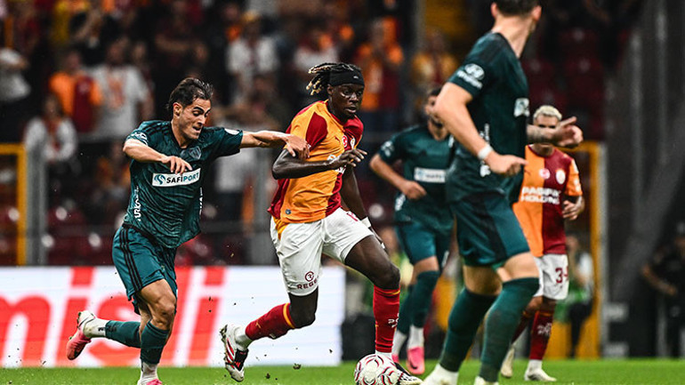 Galatasayda ağır bilanço: 80 milyon harcandı, 60 sezonun en kötüsü