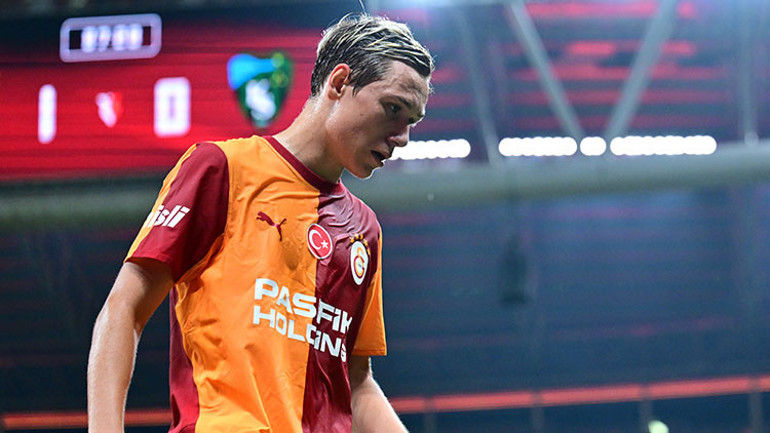 Galatasayda ağır bilanço: 80 milyon harcandı, 60 sezonun en kötüsü