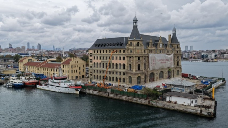 Haydarpaşa’nın temellerinde kritik tespit: Ahşap kazıkların yüzde 80’i yok olmuş | Açılış tarihi değişiyor