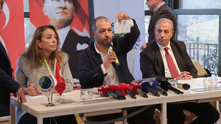 Adalar Belediyesi Başkan Vekili seçimini AK Parti’nin adayı Kemal Türkyılmaz kazandı
