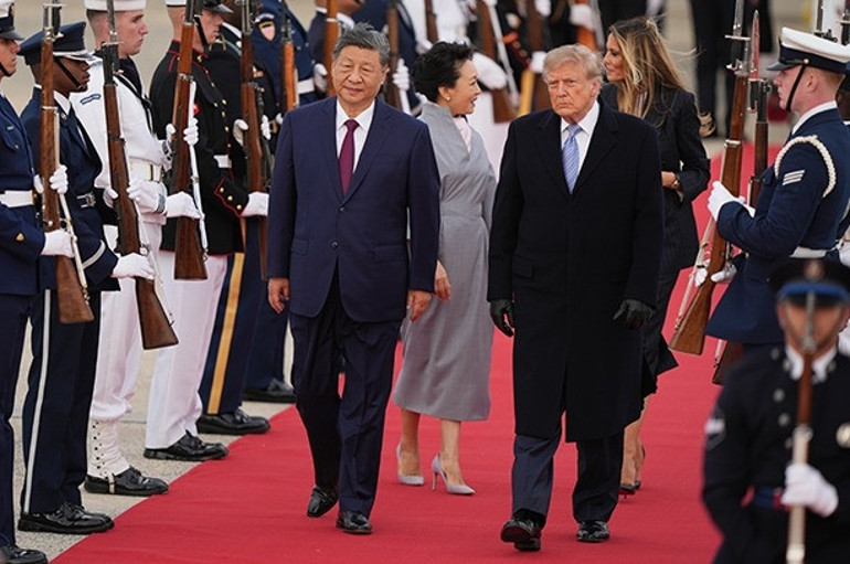 ABDde görkemli karşılama Trumptan gövde gösterisi