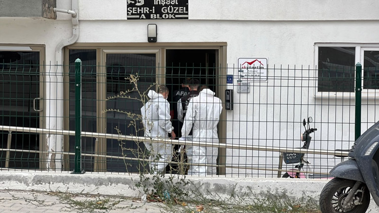 Karamanda korkunç olay: Boşanma aşamasındaki çift, evlerinde ölü bulundu Ekipler Siyanür var, girmeyin notuyla karşılaştı