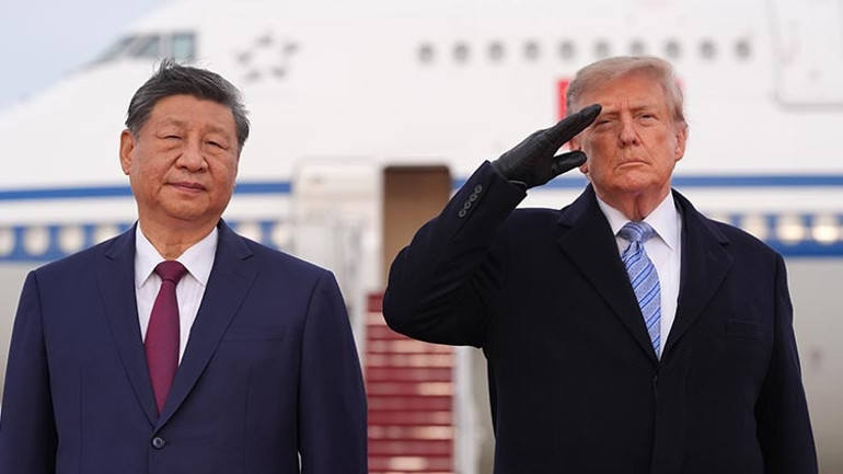 ABDde görkemli karşılama Trumptan gövde gösterisi