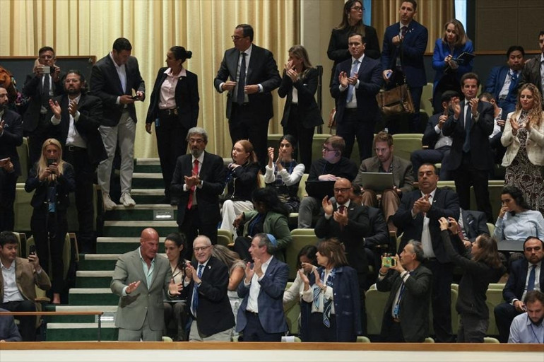 Yine boşluğa konuştu Netanyahunun skandal açıklamaları İsrail basınında gündem oldu: Dünya artık dinlemiyor