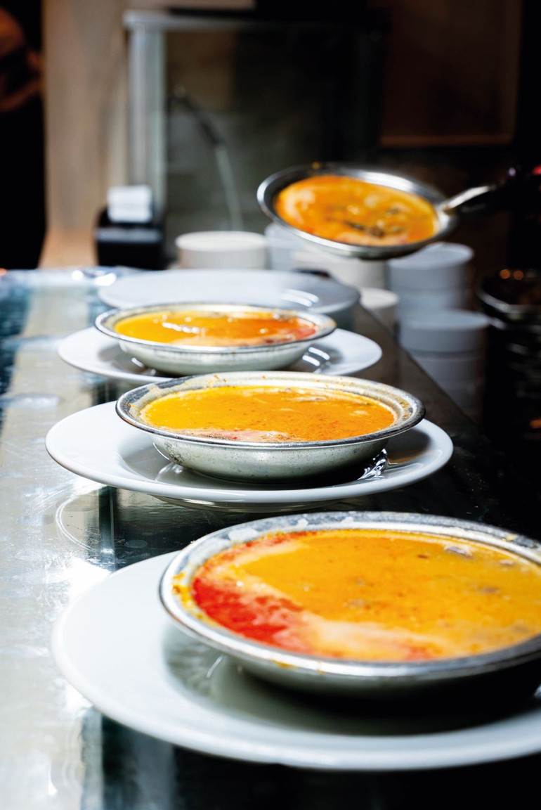 Gastronomi kazanında kaynayanlar