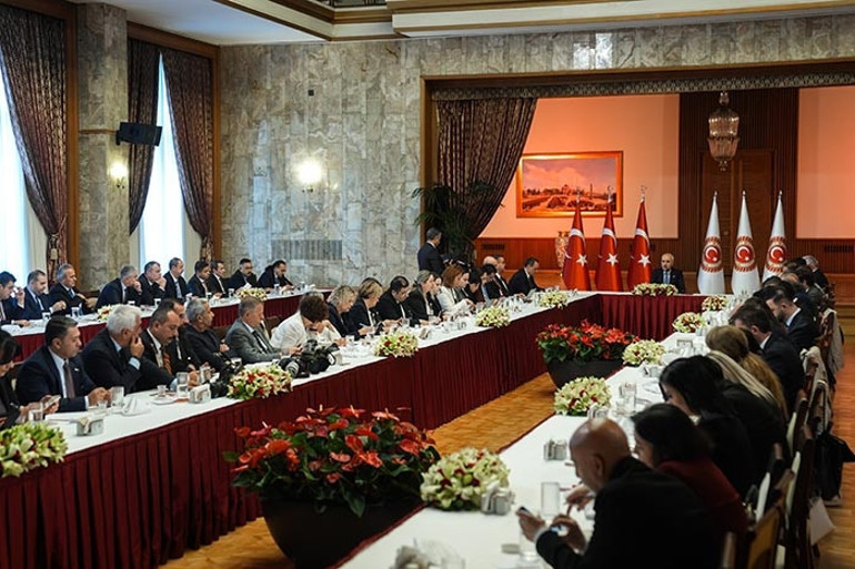 Numan Kurtulmuş'tan erken seçim açıklaması: İrade TBMM'nindir