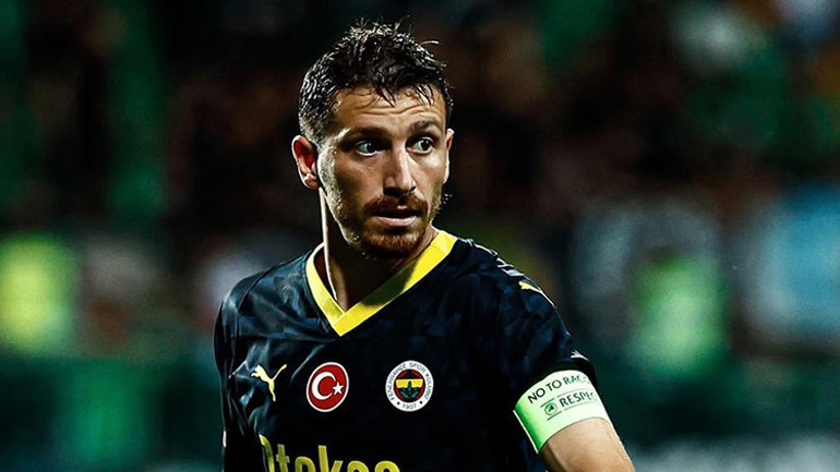 Fenerbahçede İsmail Kartala 3 yıldızdan müjde