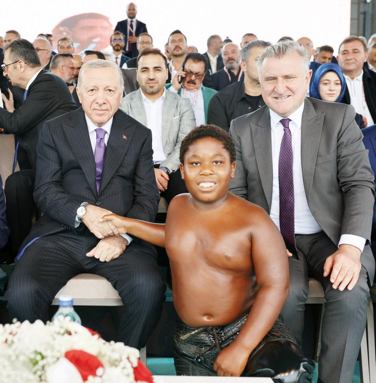 Erdoğan’ın ilkesi Akın Gürlek’in mesajı partililerin tutumu