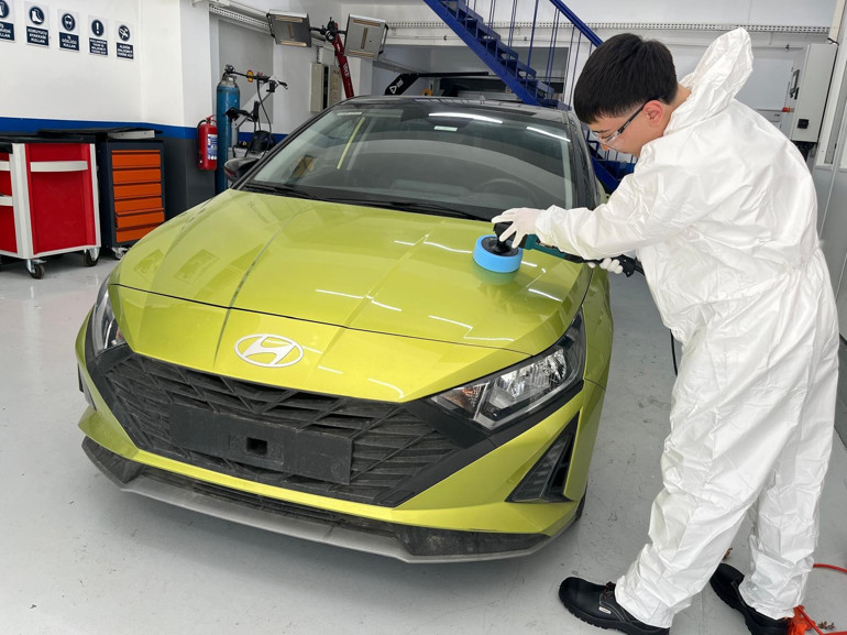 Bağcılar’dan Güney Kore’ye... Hyundai merkezinde boya kaporta eğitimi