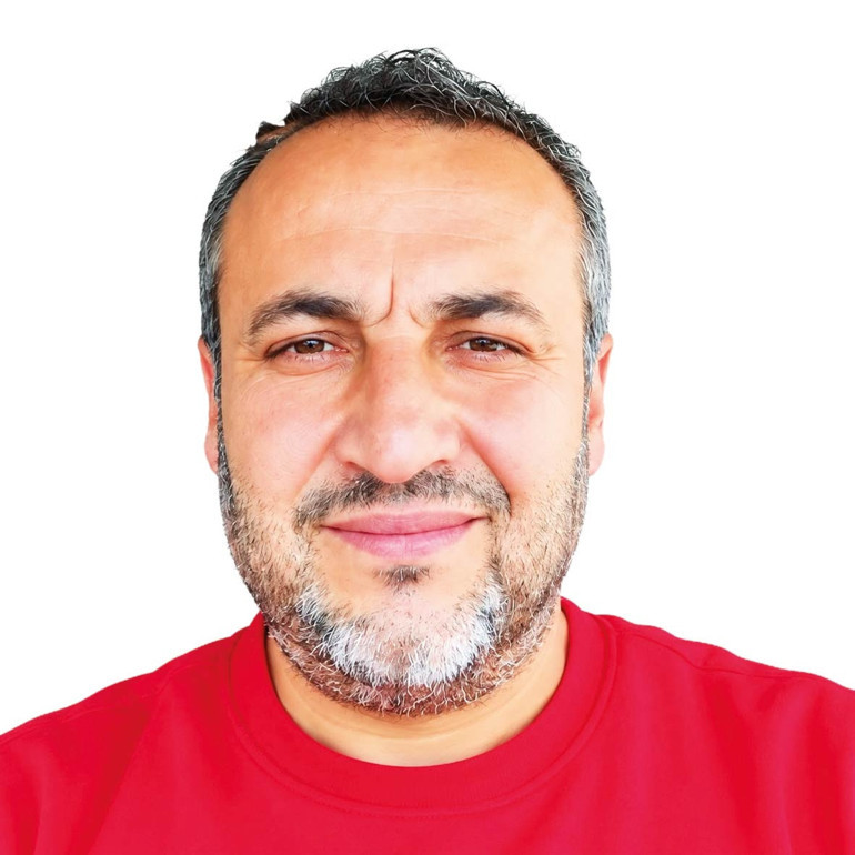 Mehmet Öğretmen’e yeğen kurşunu… Okul bahçesinde dehşet