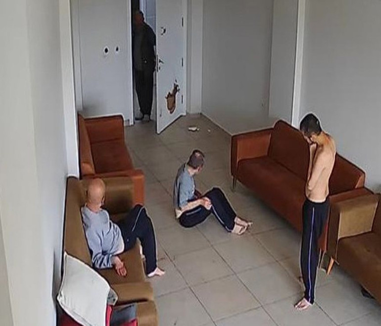 Tek kelimeyle skandal Zihinsel engelli hastaları odaya kilitlediler: Sonrası korkunç