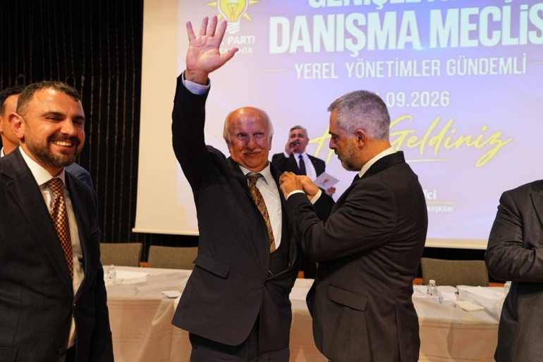  1i İBB meclis üyesi