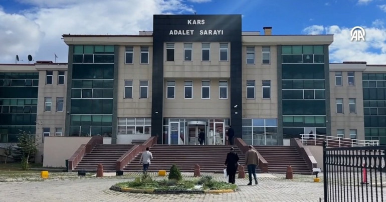 Mezar açılınca gerçek ortaya çıktı: Bir günlük bebeği peçeteyle öldüren anne ve anneanne cezaevinde