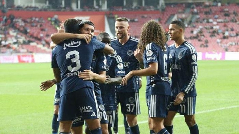 Fenerbahçede ayrılık ihtimali Ocakta geliyorlar