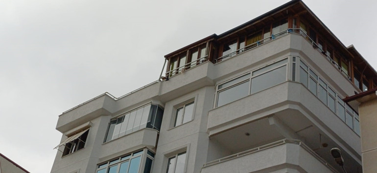Şarkıcı Güllü davasında ilk duruşma bugün: Gözler Yalova Adliyesinde