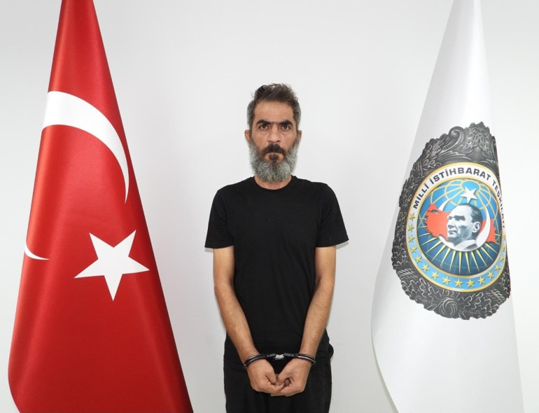 MİT adım adım takip etti: Reyhanlı saldırısının faili Avrupaya kaçmak üzereyken yakalandı
