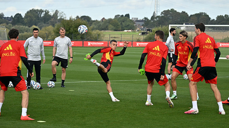 Mark van Bommelden Lukaku ve Trossard açıklaması