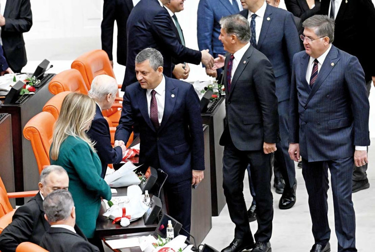 TBMM 28. Dönem 5. Yasama Yılı törenle başladı… Erdoğan’dan fon mesajı: Süratle çözüyoruz