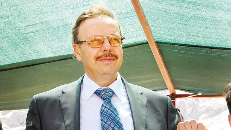 Eski bakanın ölümüne 3 iddianame… Alihan Kuriş’in annesi ve kardeşine dava