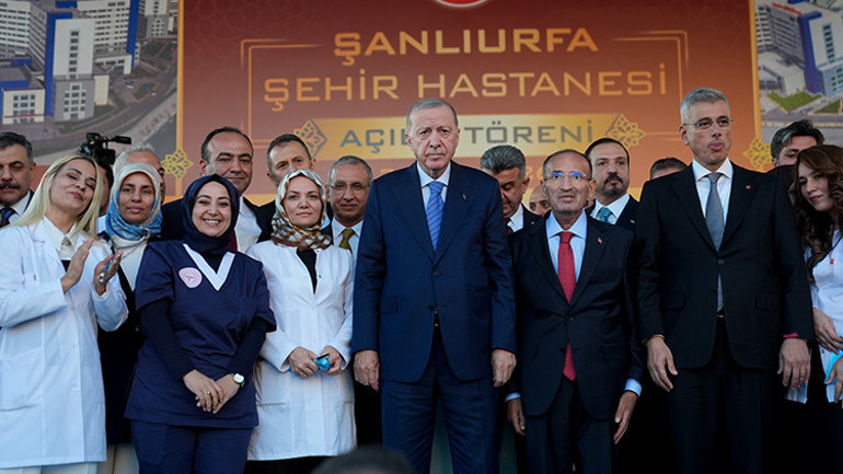 Cumhurbaşkanı Erdoğandan fon soruşturması açıklaması: Türkiye ekonomisi bu sorunun üstesinden gelecek kapasitede