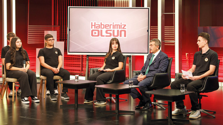 Bakan Tekin, Demirören MTAL’i ziyaretinde açıkladı: YKS’de seneye değişiklik yok