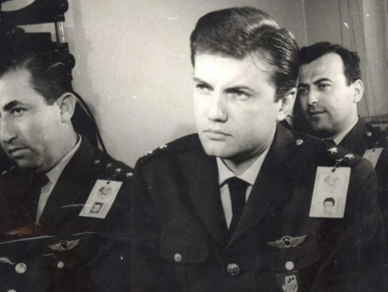 Yeşilçam’ın Altın Çocuk’u hayata gözlerini yumdu… O hep mavi göklere aşıktı… Babası pilot olmasına izin vermeyince film yıldızı oldu