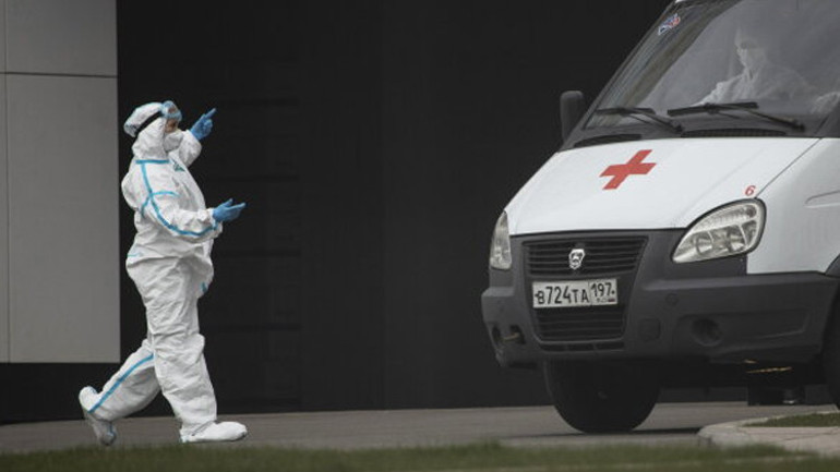Rusyada vebadan ikinci ölüm iddiası Rus istihbaratı ambulanslara eşlik ediyor