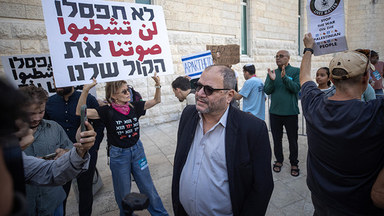 Netanyahu hükümeti bölgede yangın çıkarmak istiyor İsrailli Milletvekili kirli planı anlattı