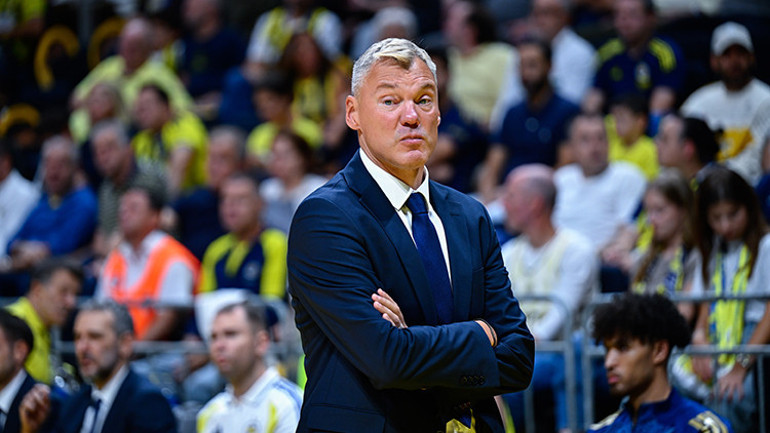 Obradovicten Fenerbahçe açıklaması: Önümüzde çok zor bir maç var, dikkatli olmalıyız