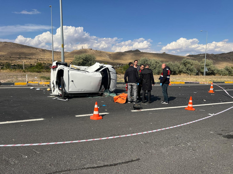 Nevşehir’deki Göreme Kavşağı’nda can pazarı: Takla atan otomobilin sürücüsü ve eşi öldü