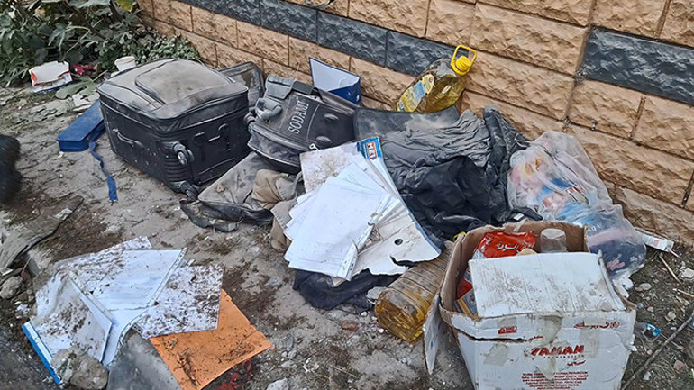 Maltepede 7 katlı binanın 3 katı çöktü | 5 kişi hayatını kaybetti: Enkaz kaldırma çalışmaları sürüyor Valilikten açıklama