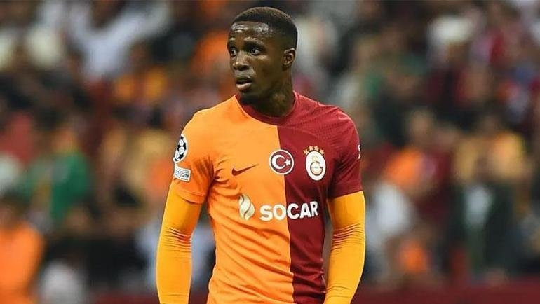 Galatasarayın eski yıldızına sürpriz 10 milyon Dolar