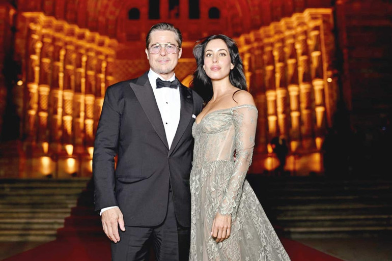 Clooney çiftinden anlamlı gece