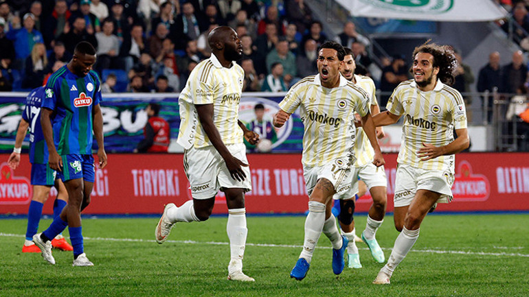 Fenerbahçenin 3-0lık Rizespor galibiyeti sonrası İsmail Kartala eleştiri: Skor 2-0 olana kadar sezonun en kötü oyunlarından biri oynandı İsmail Kartal’ın dersler çıkarması lazım
