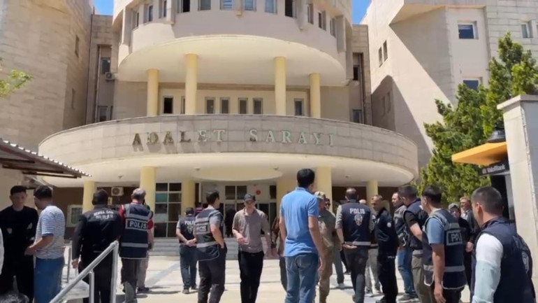 Düğün tartışması kanlı bitti: Öğretmen Mustafa Yasan cinayetinde şüpheliler cezaevinde