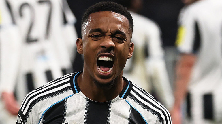 Newcastle United teknik direktörü Matthias Jaissleden Beşiktaş Başkanı Serdal Adalıya Willock tepkisi: Her gün bundan bahsediyor O bizim oyuncumuz