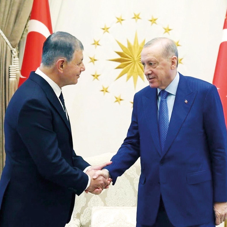 Cemil Tugay’ın tahmin ettiğinden çok farklı bir insan